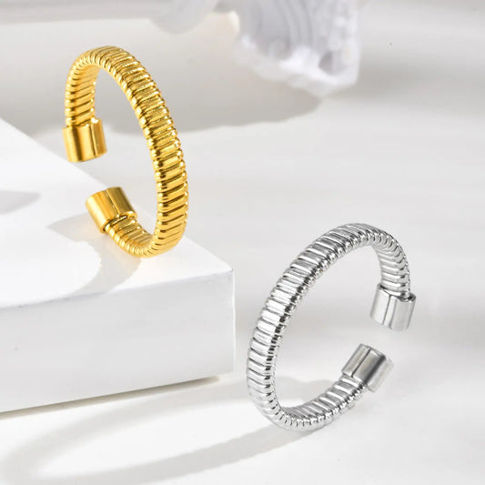 Linea - Verstellbarer Ring