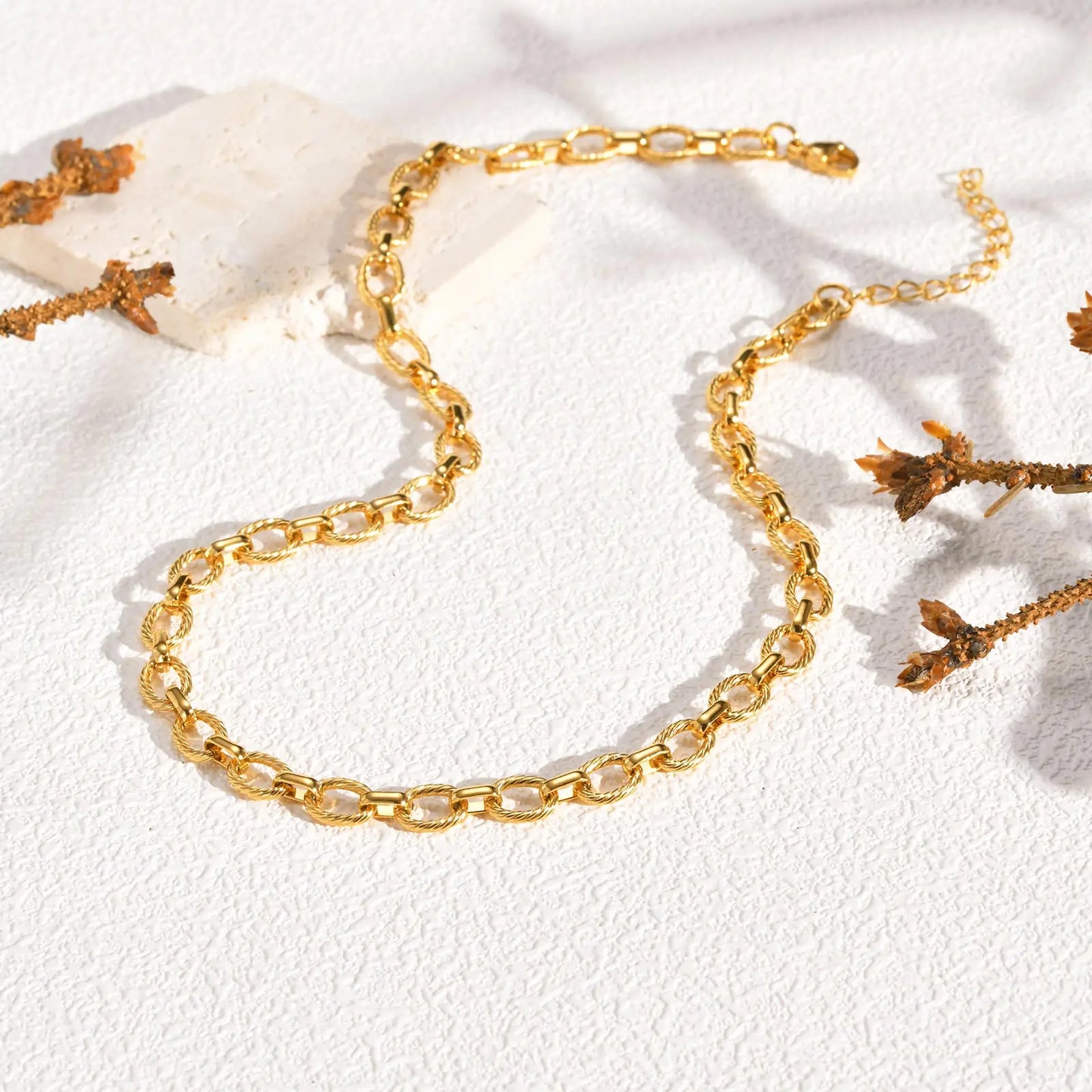 Bold & Chic Halskette